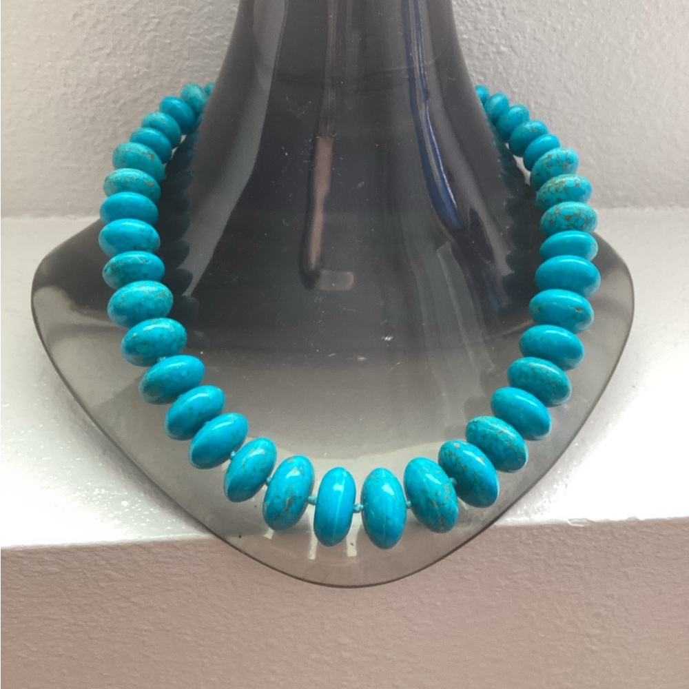 Vibrant Blue Beaded Necklace with Bohemian Charm